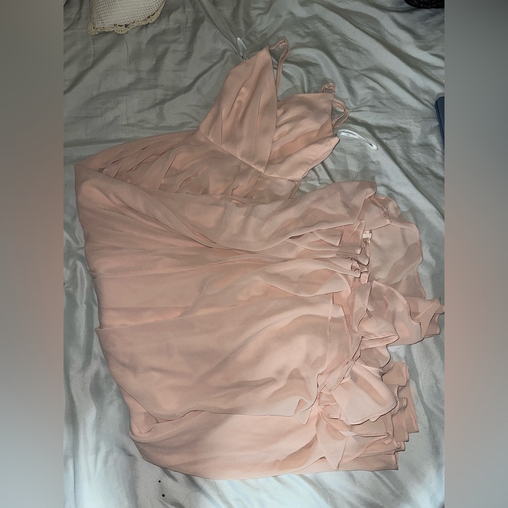 Lulus pink prom dress